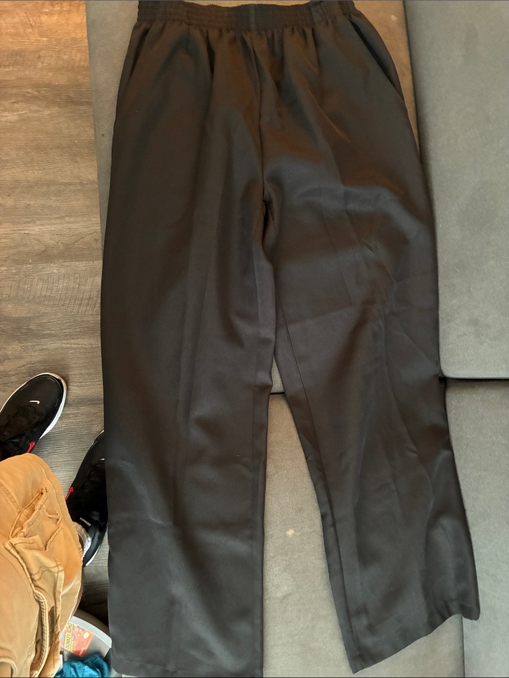 Bobbie Brooks Black Elastic-Waist Dress Pants